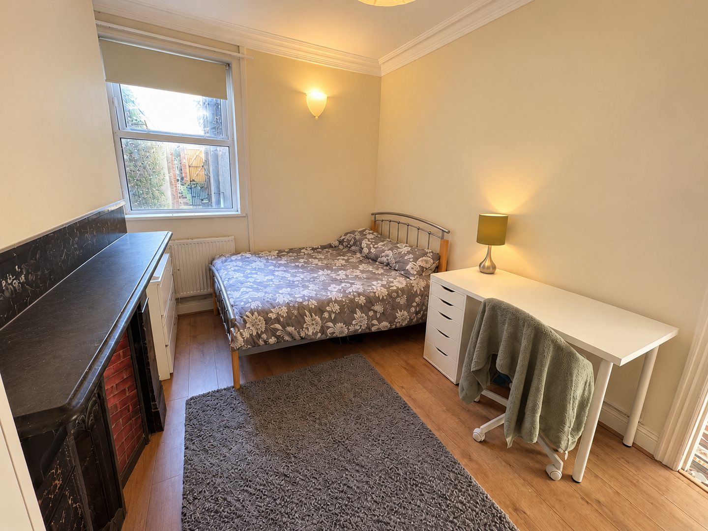 5 bed property in Monthermer Road, Cardiff